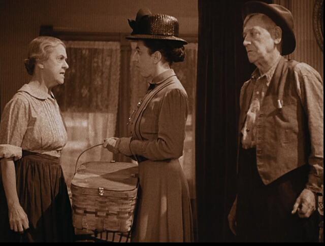 Aunt Em Tells Off Miss Gulch