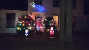 2016 Christmas Display with tree